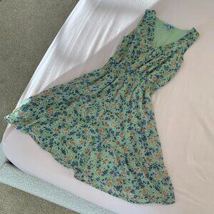 Floral Spring/Summer Dress - S